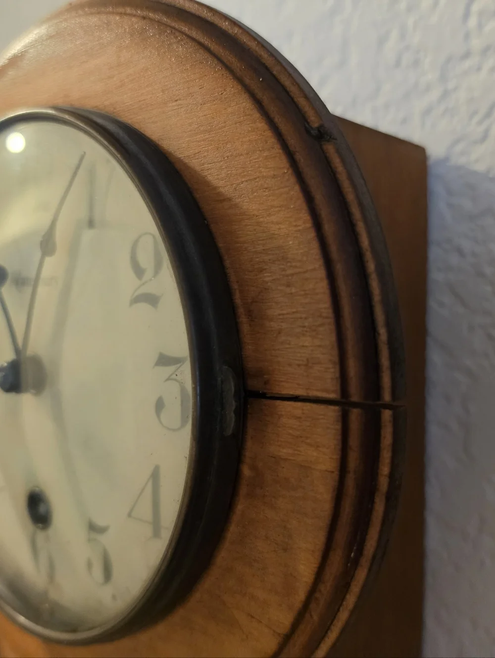 Vintage Wall Clock Waturbury